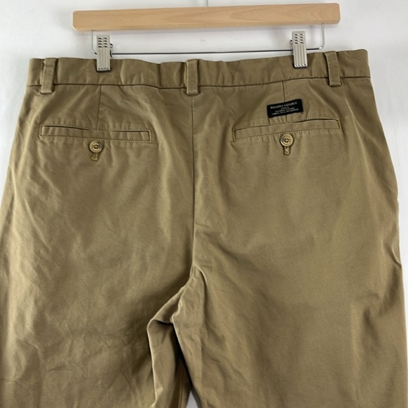 Banana Republic Factory Khaki Men's Chinos - Picture 6 of 9